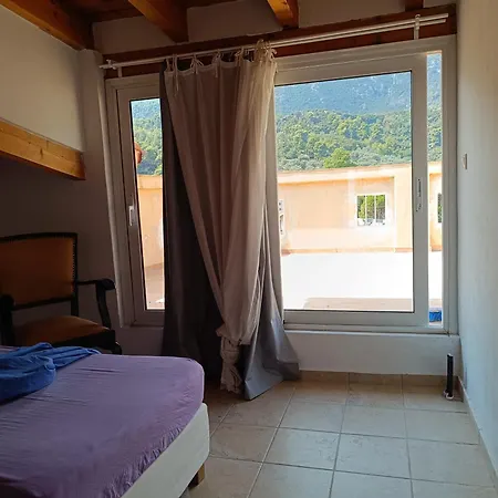Mare E Monti2 Apartment *
